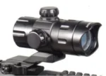 UTG DS3840W CQB Red/Green Dot taktik nişangah ile kusursuz hedefleme.